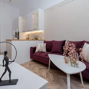 https://olver-apartment.krakowhotelspoland.com